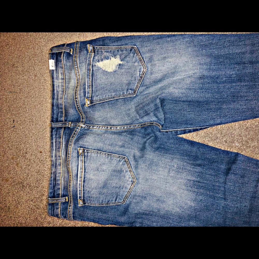 Distressed Kancans